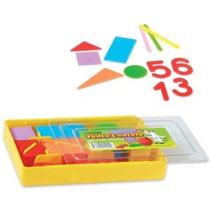 Касса цифр и счетных материалов СТАММ "Учись считать", 132 элемента
