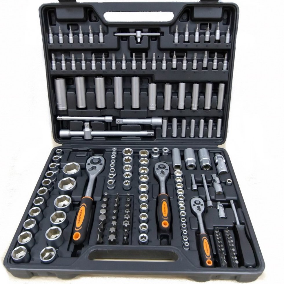 Набор ручного инструмента Кузьмич 172 предмета в кейсе - преимущества