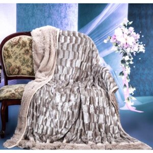 Покрывало-плед двусторонний. Цвет бежевый