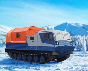 Гусеничная транспортная машина ТМ-140 с пассажирским модулем